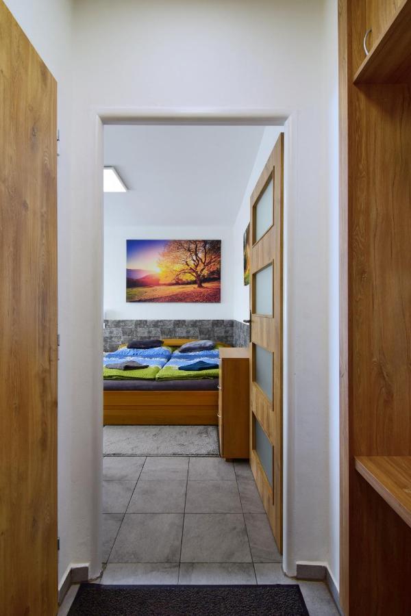 Apartman Nikola トロヤノヴィツェ エクステリア 写真